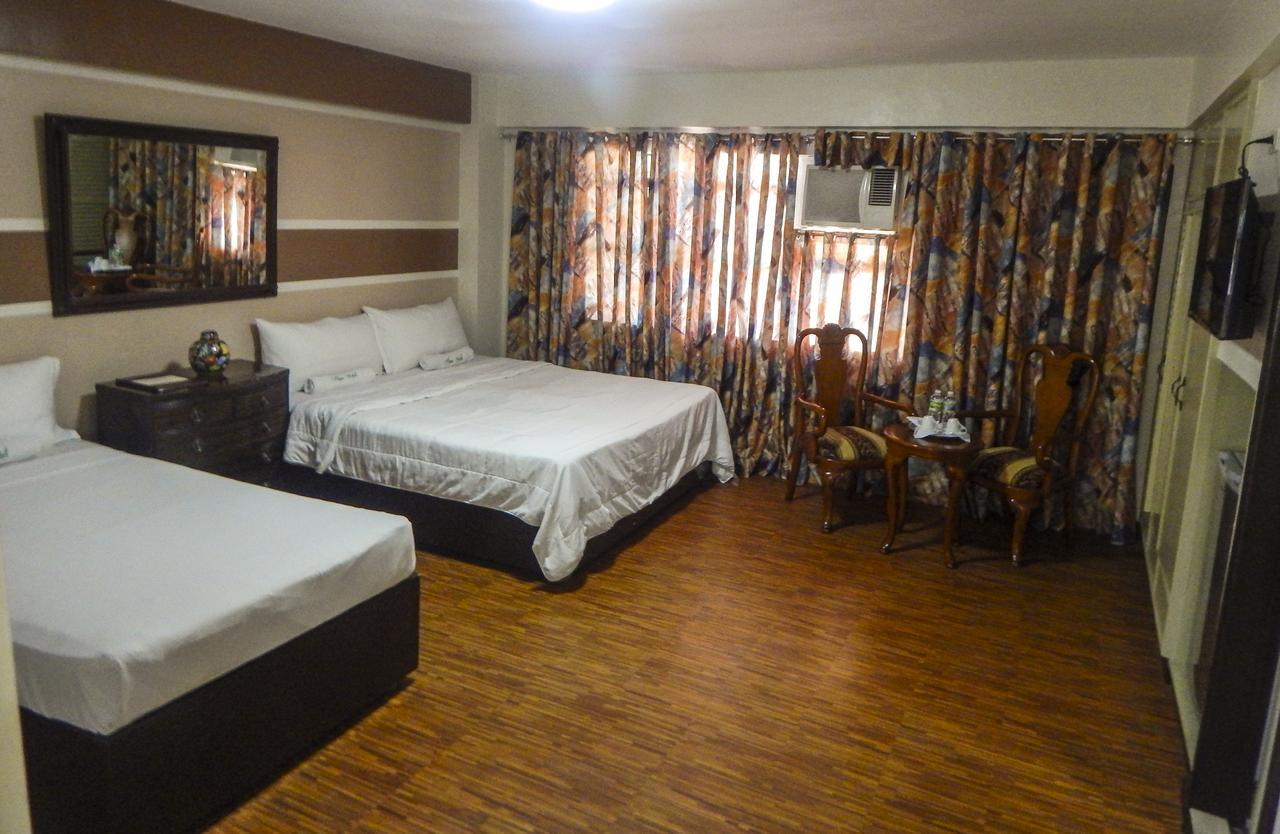 The Alpa Hotel And Restaurant Batangas Екстериор снимка